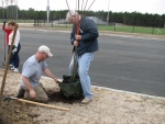 2009-03-Coastal-Bryan-Tree-Foundation-Planting-Henderson-Park-003